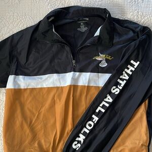 Women’s XL black & yellow looney tunes windbreaker. Great condition. Never used.